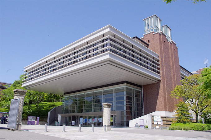 同道社大学